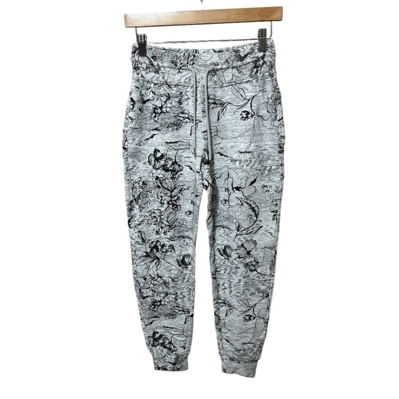 Athleta Pants - NWOT - Athleta Balance Joggers - Eden Floral Print - size XXS